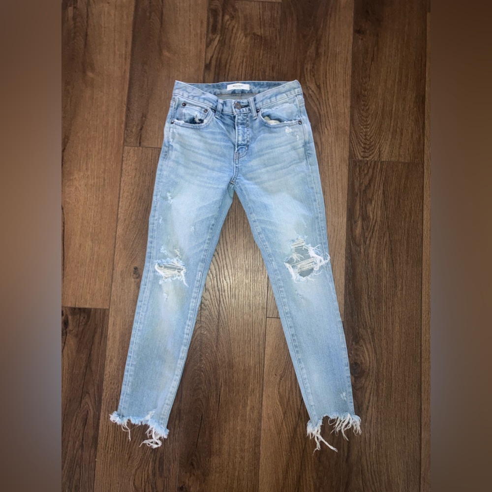 Moussy vintage distressed jeans  size 24